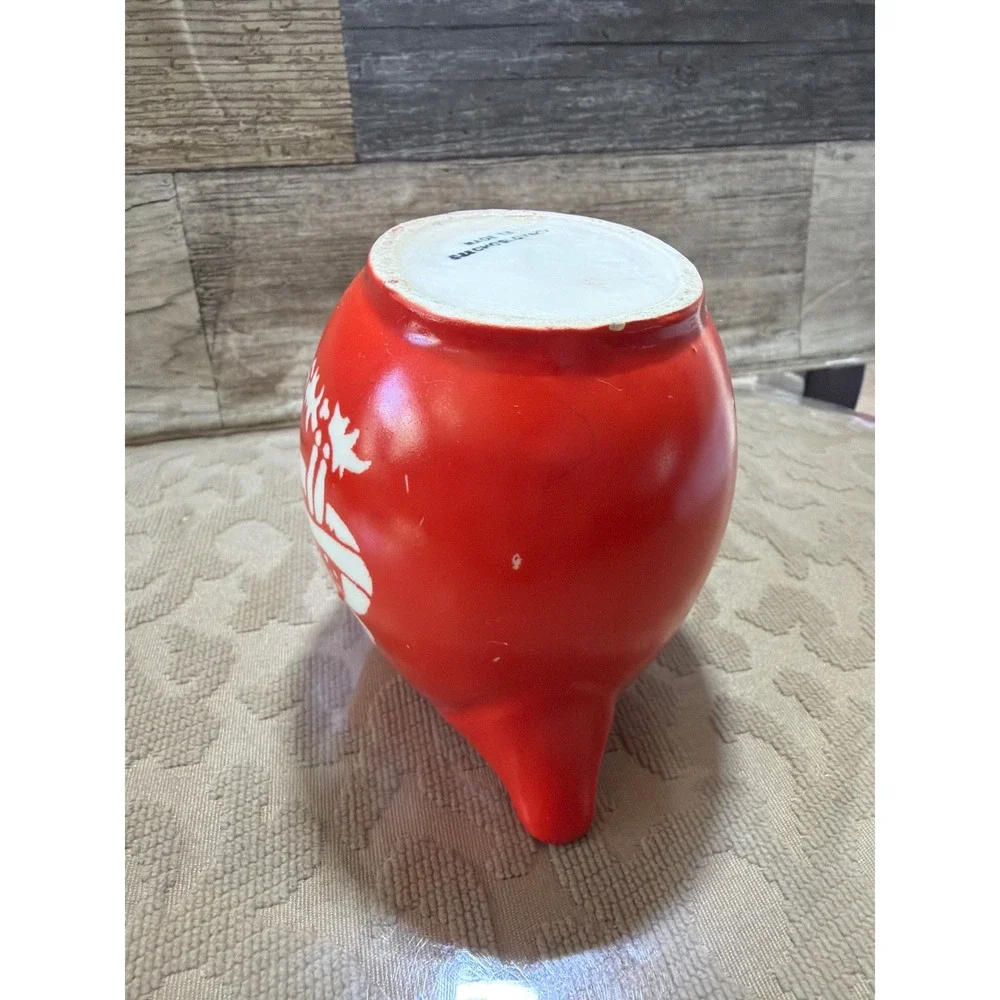 Unbranded vintage ceramic